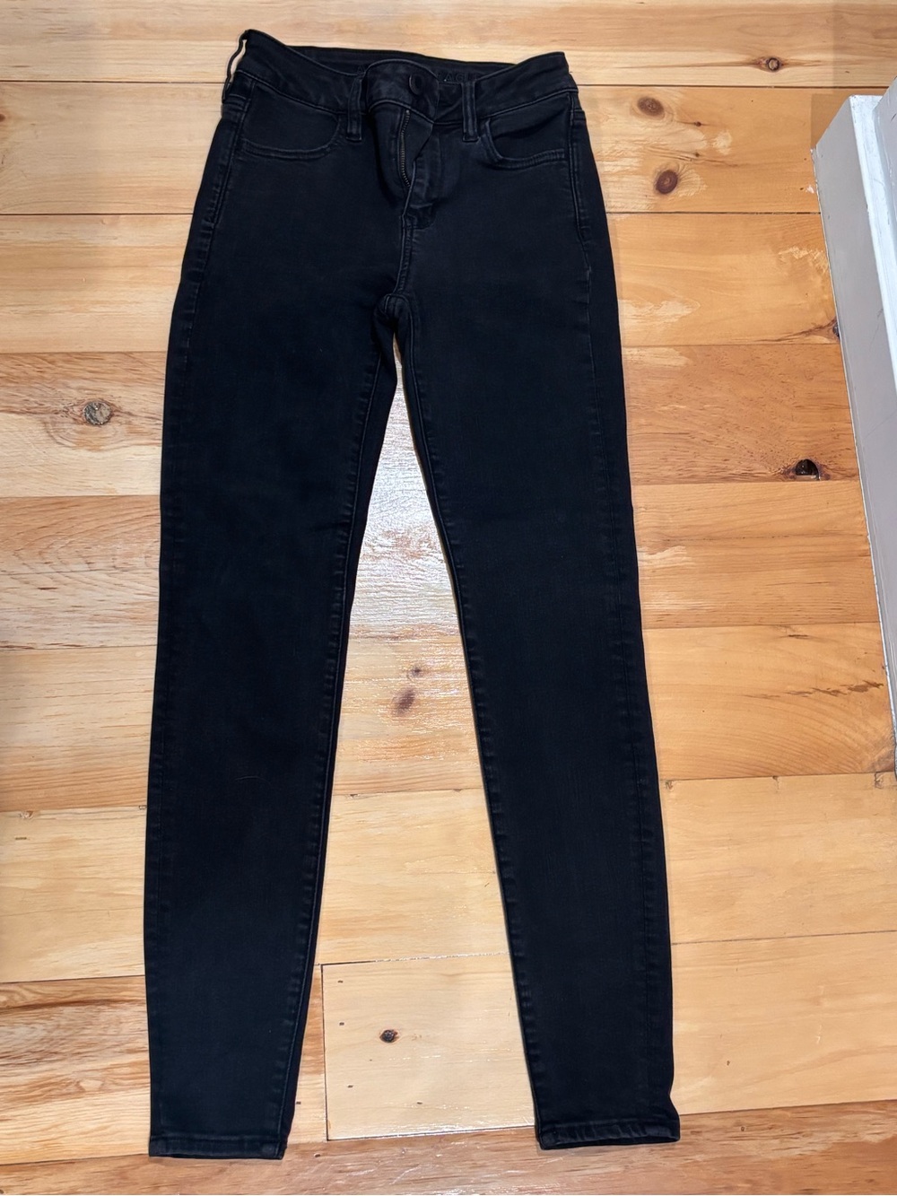 American Eagle Black Skinny High-Rise Jeans Women